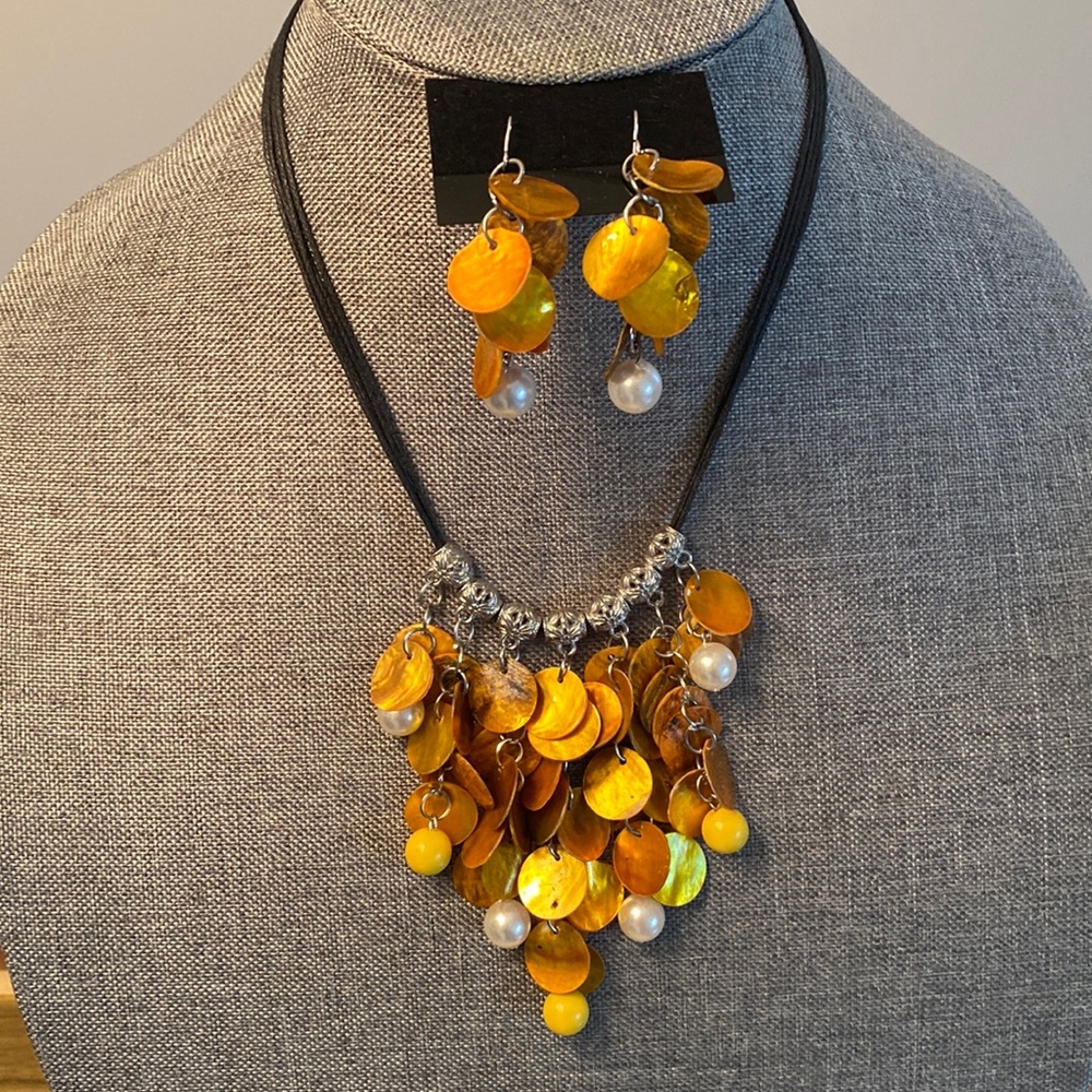 SET: Coppery Boho Necklace & Earrings